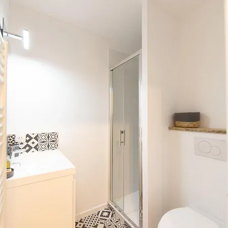 Du Port N17 A Apartment